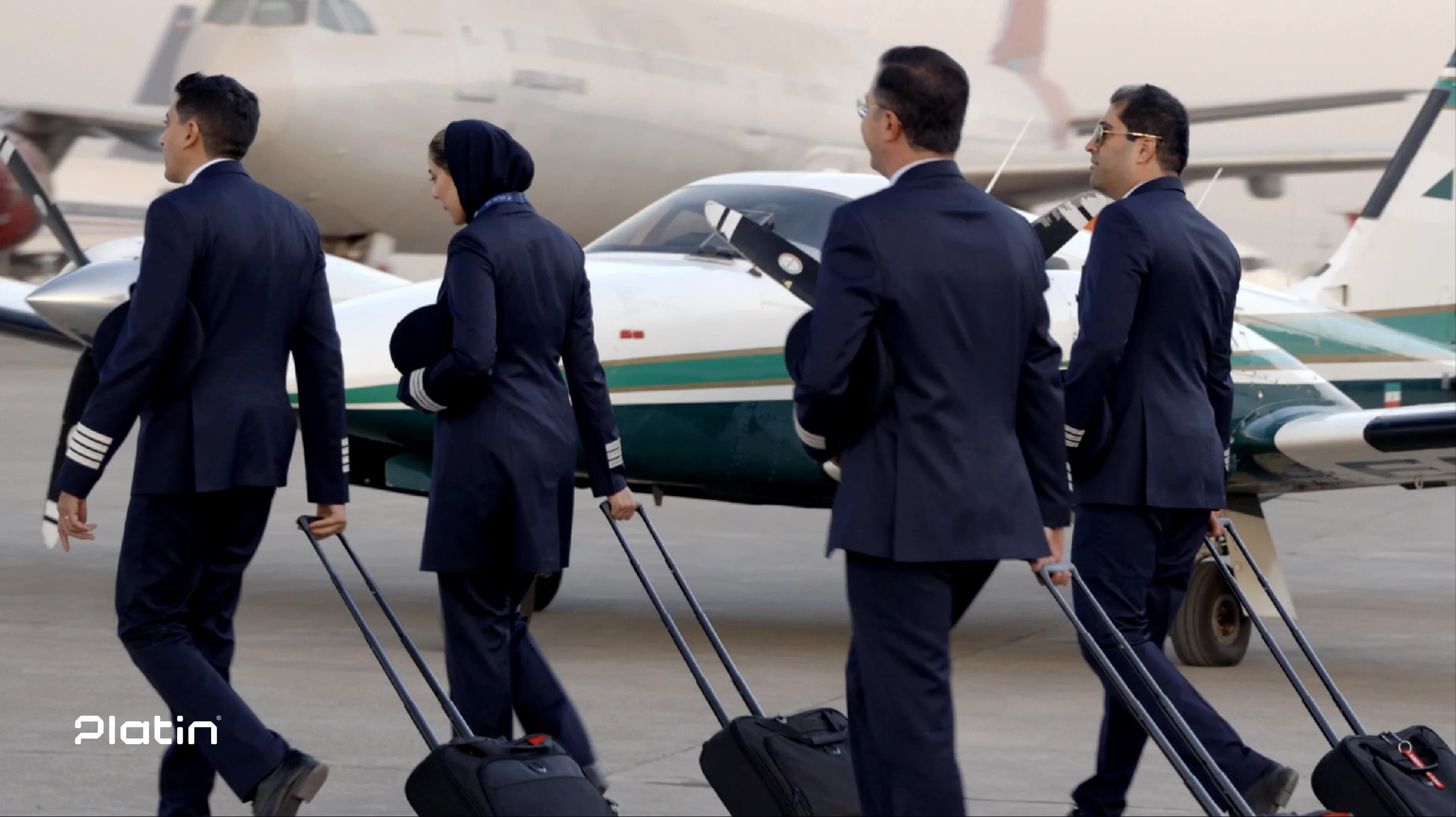 طراحی یونیفرم و هویت بصری اطلس ایر