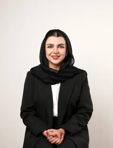 تارا میرزاآقا