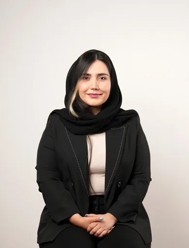 پارمیدا پورصادق